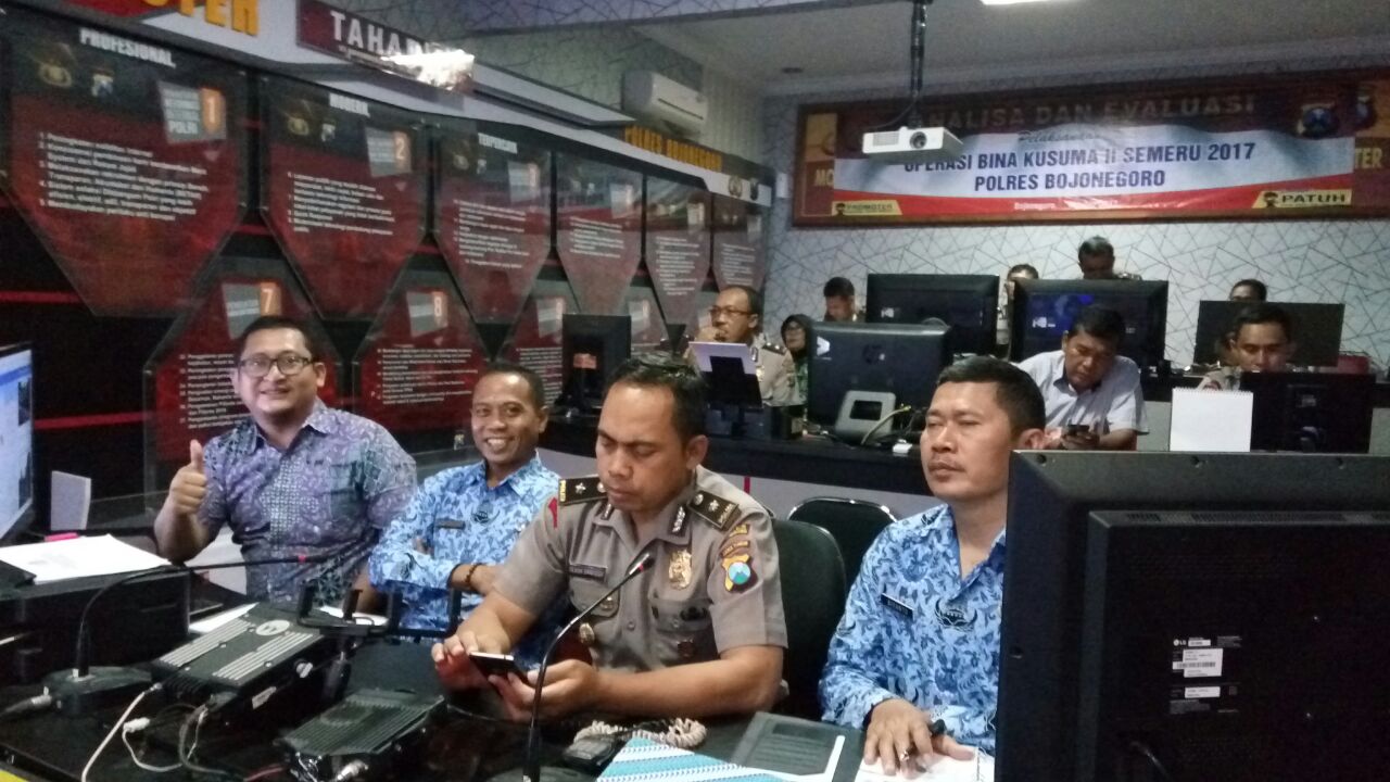 Video Konference MoU Kemendes PDTT, Kemendagri dan Kapolri