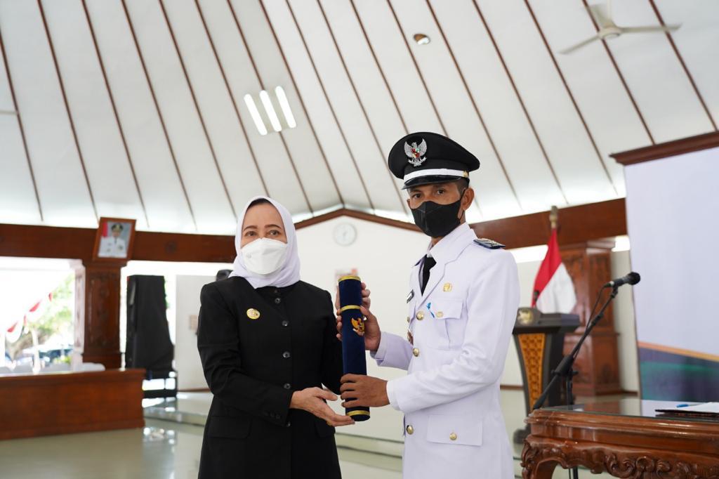 Ramadhan Berkah, Bupati Anna Lantik Kades PAW Kesongo Kedungadem