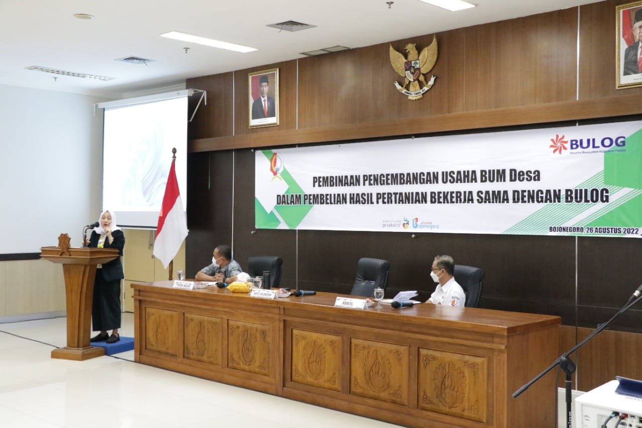 Bekerjasama Dengan Perum BULOG, Pemkab Bojonegoro Dorong Pengembangan Usaha BUM Desa