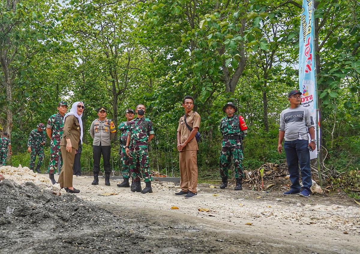 Jajaran Forkopimda Kompak Tinjau Sasaran TMMD 115 Bojonegoro