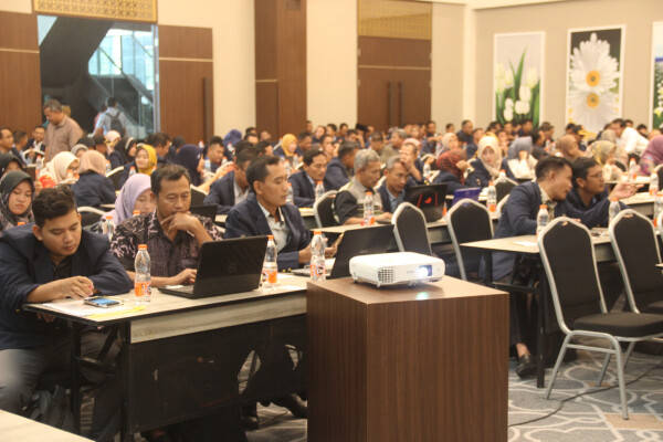 Ratusan Mahasiswa RPL Jenjang S1 Unesa Ikuti Workshop Skripsi, Target Selesai Tepat Waktu