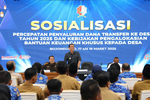 Bupati Wahono Tekankan Pengentasan Kemiskinan dan Peningkatan IPM Saat Sosialisasi BKK Desa TA. 2025