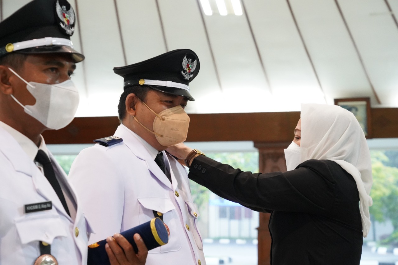 Jumat Berkah, Bupati Anna Mu'awanah Lantik 2 Kepala Desa Pengganti Antar Waktu (PAW)