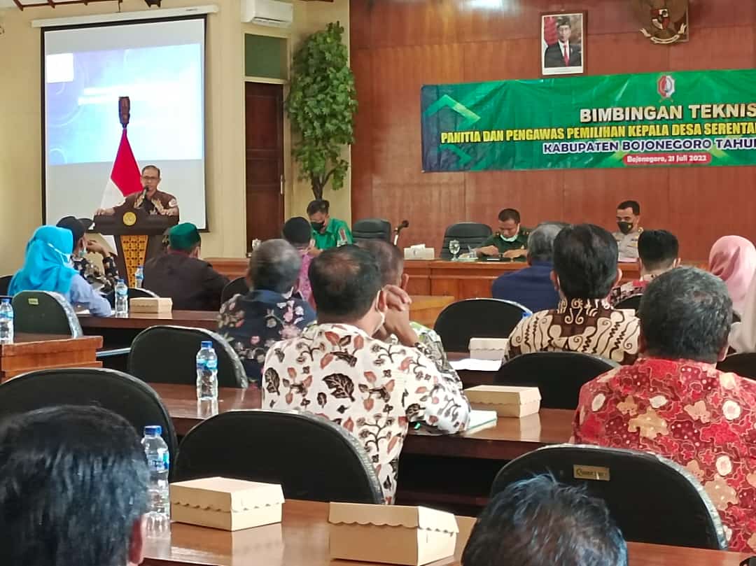 Sinergi dengan TNI POLRI, Pemkab Bojonegoro Gelar Bimtek Panitia dan Pengawas Pilkades Gelombang 1